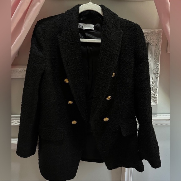 Zara | Black Tweed Blazer with Gold Buttons | Medium - Picture 5 of 10